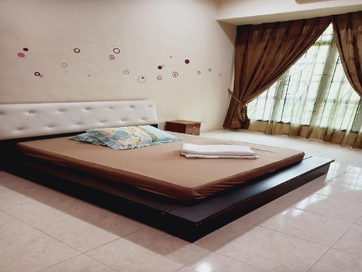 Bukit Baru Homestay Malacca Exterior photo